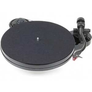 Pro-Ject RPM 1 Carbon cu Ortofon 2M Red Red HiGloss