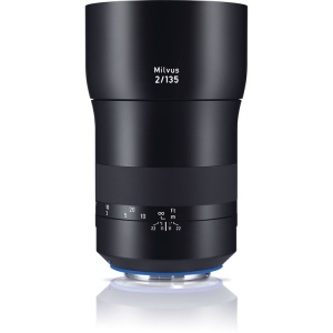 Carl Zeiss Milvus 135mm f/2 ZE obiectiv cu montura Canon EF