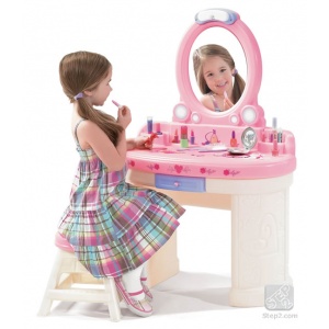 Step2 Masuta de machiaj Fantasy Vanity