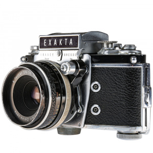 Exakta Varex IIa Model 1961+ Carl Zeiss Tessar 50mm f 2.8