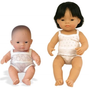Miniland Baby asiatic (baiat) Papusa 21cm