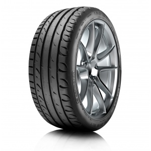Kormoran Ultra High Performance XL 225/40 R18 92Y