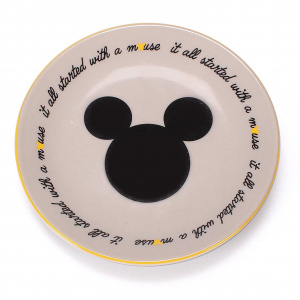Half Moon Bay Platou - Mickey Mouse