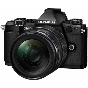 Olympus OM-D E-M5 Mark II Black + M.ZUIKO DIGITAL ED 12‑40mm 1:2.8 PRO Black V207041BE000