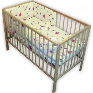 Hubners Lenjerie patut Kitty Floricele 4 piese crem