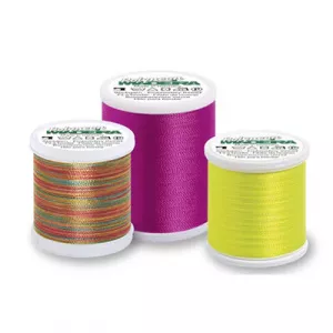 Madeira Ata de brodat Polyneon 400m / 200m 9845 - 1977