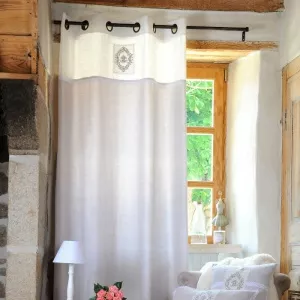 Stof Draperie Gri cu Broderie Clasica Charmille