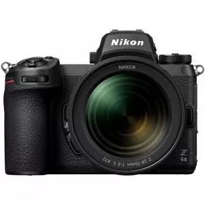 Nikon Z6 II black + 24-70mm f/4 S VOA060K001