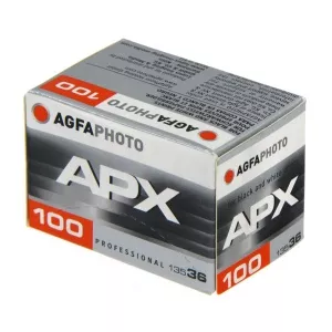 Agfa Agfa APX 100 - film negativ alb-negru ingust (ISO 100, 135-36)