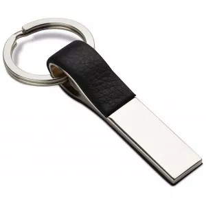 Breloc lucios cu piele neagra