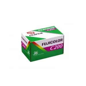 Fuji C200 - Film negativ color ingust (ISO 200, 135-36)