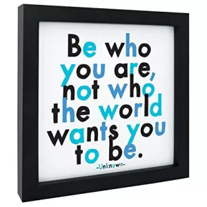 Quotable Cards Fotografie inramata - Be Who You Are