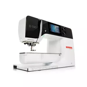 Bernina Masina de Cusut si Quilting 590